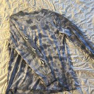 Men’s Size M Volcom L/S T